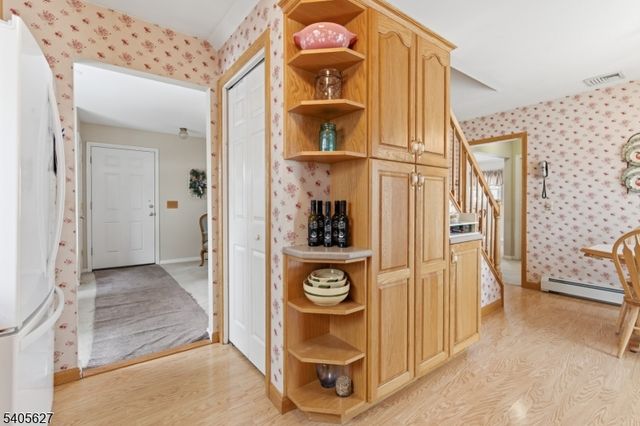 90 Coolidge Ave, Carteret Boro, NJ 07008