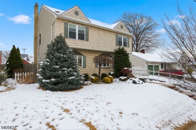 90 Coolidge Ave, Carteret Boro, NJ 07008