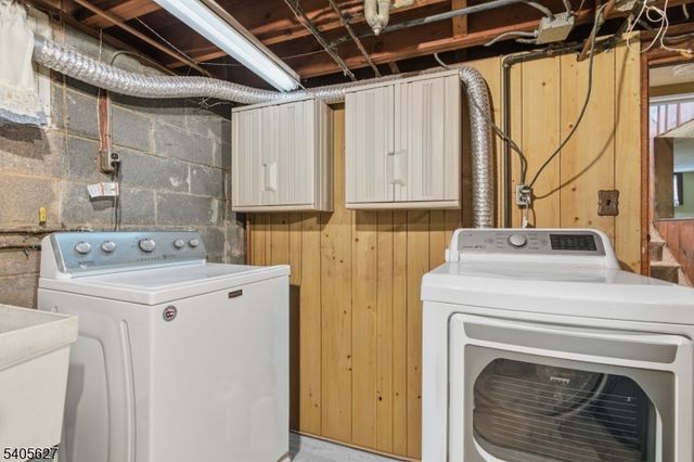 90 Coolidge Ave, Carteret Boro, NJ 07008