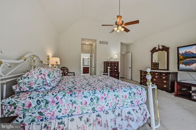 723 PARKMAN DR, Bear, DE 19701