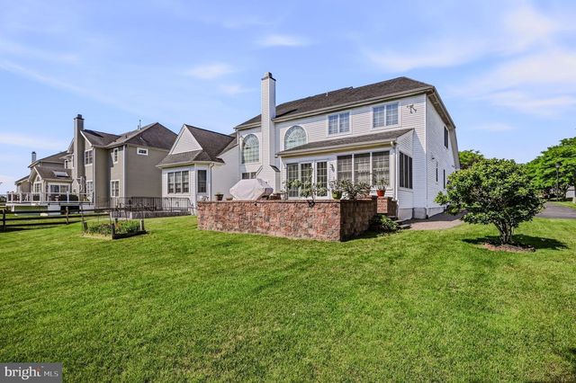723 PARKMAN DR, Bear, DE 19701