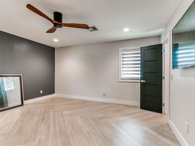 2621 NW 59th Street, Oklahoma City, OK 73112