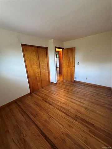 20 Hutchinson Road, Carmel, NY 10512