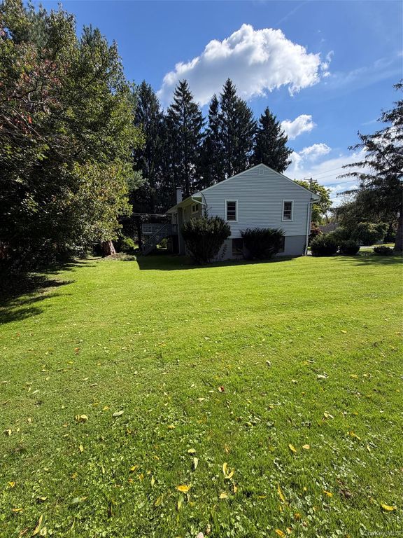 20 Hutchinson Road, Carmel, NY 10512 — photo 3