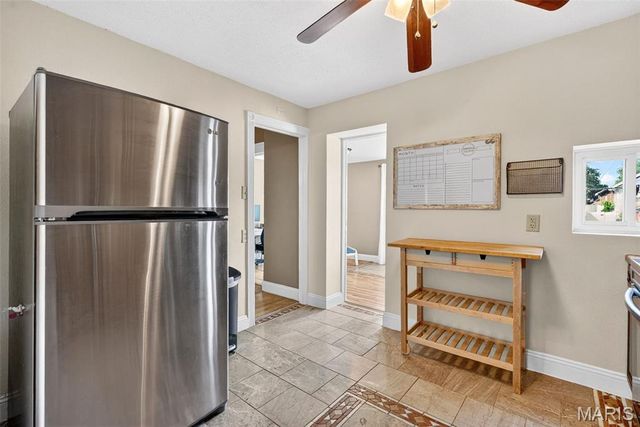 5325 Quincy Street, St Louis, MO 63109