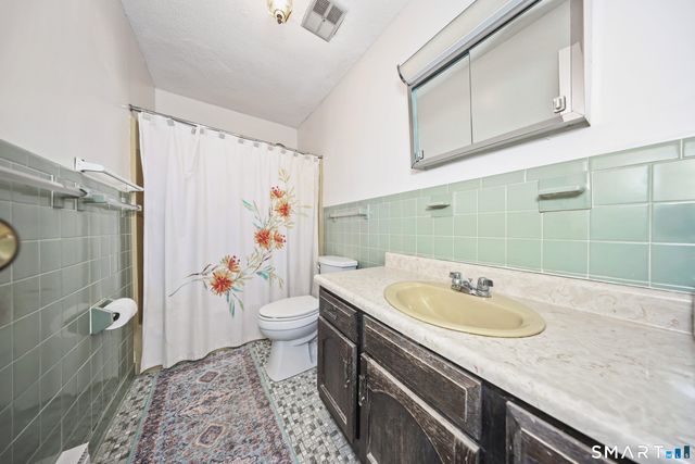 75 Hunter Court E75, Torrington, CT 06790