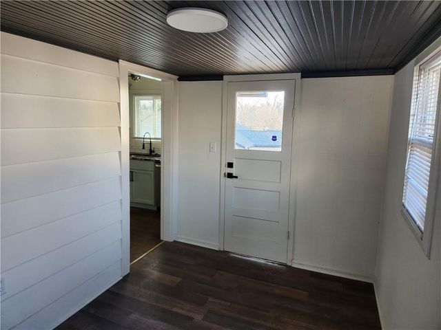 4412 N Jackson Avenue, Kansas City, MO 64117