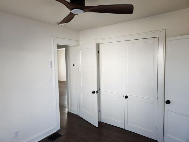 4412 N Jackson Avenue, Kansas City, MO 64117