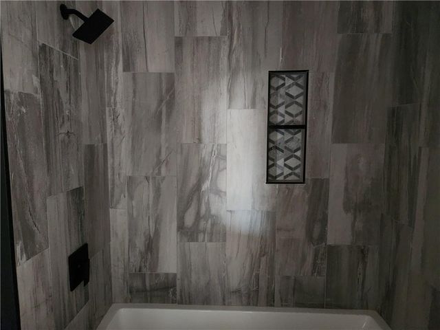 4412 N Jackson Avenue, Kansas City, MO 64117