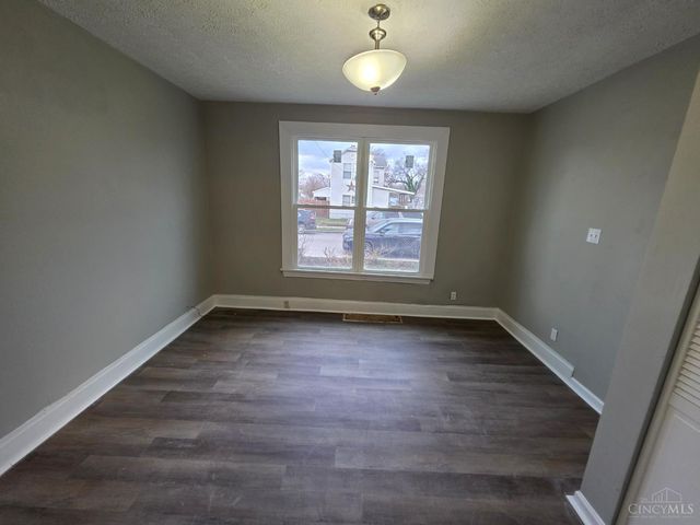 615 Cleveland Street, Middletown, OH 45044