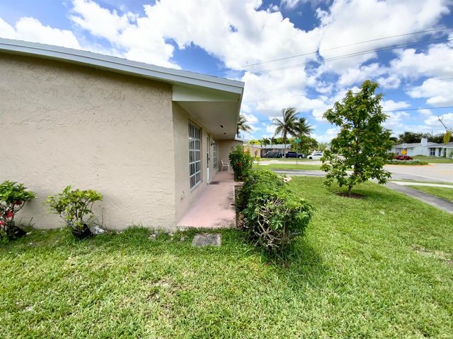 9791 NW 25th Court, Sunrise, FL 33322