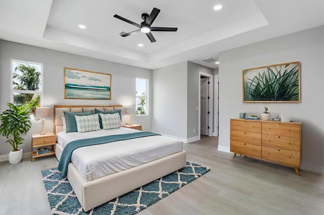 1013 NE Orange Avenue, Jensen Beach, FL 34957