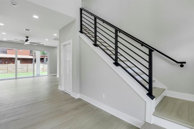 1013 NE Orange Avenue, Jensen Beach, FL 34957