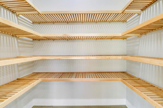 1013 NE Orange Avenue, Jensen Beach, FL 34957