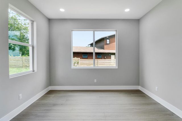 1013 NE Orange Avenue, Jensen Beach, FL 34957