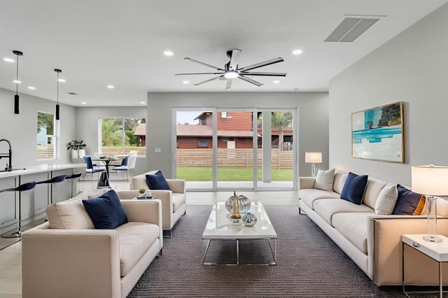 1013 NE Orange Avenue, Jensen Beach, FL 34957