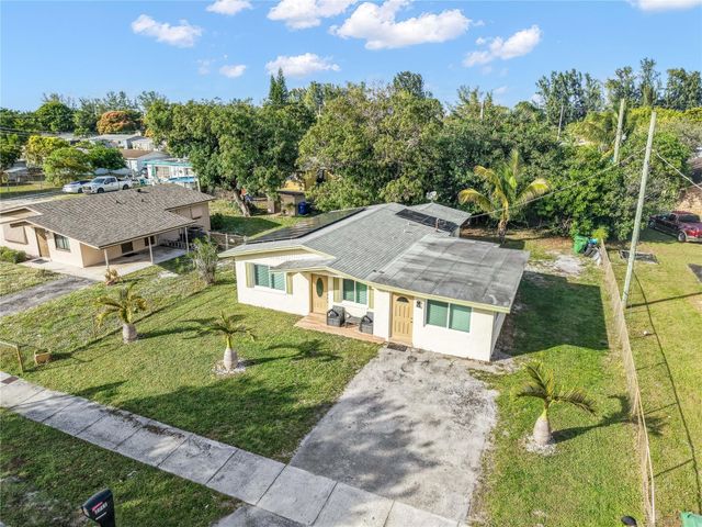 2711 NW 24th Court, Fort Lauderdale, FL 33311