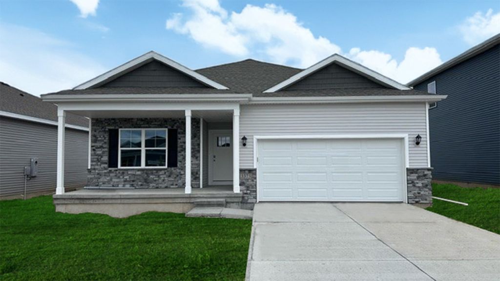 5516 143rd Street, Urbandale, IA 50111
