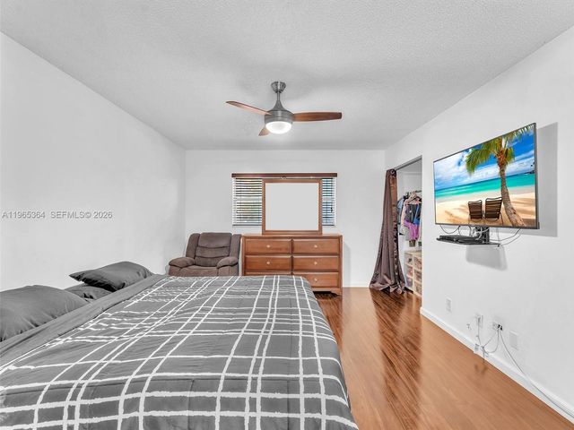 6201 N Falls Cir Dr 210, Lauderhill, FL 33319