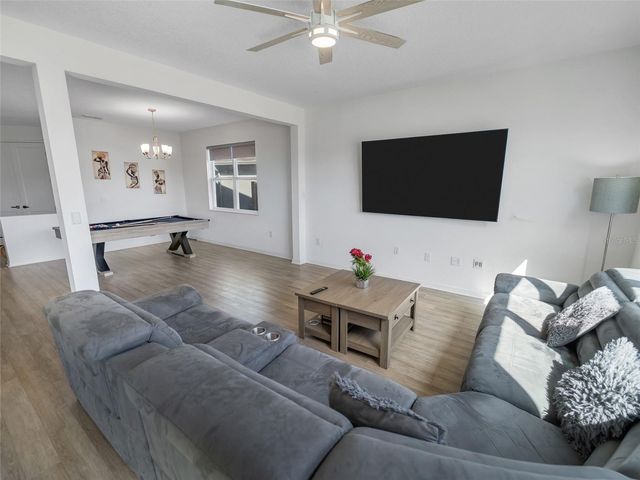 1343 POMPAY DRIVE, Davenport, FL 33896