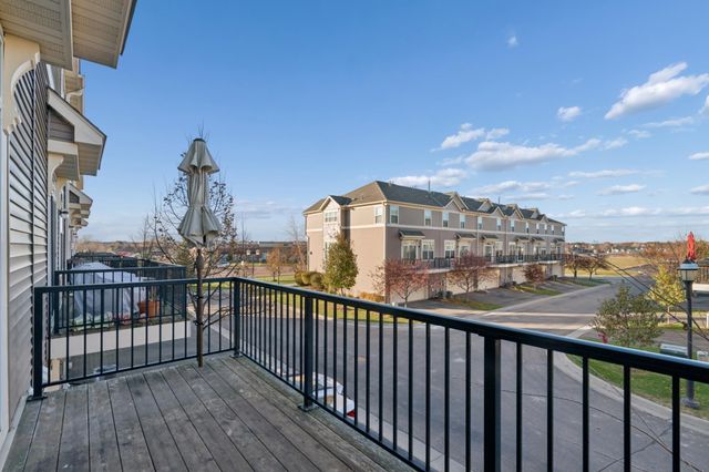 8961 SW Village Loop, Chanhassen, MN 55317