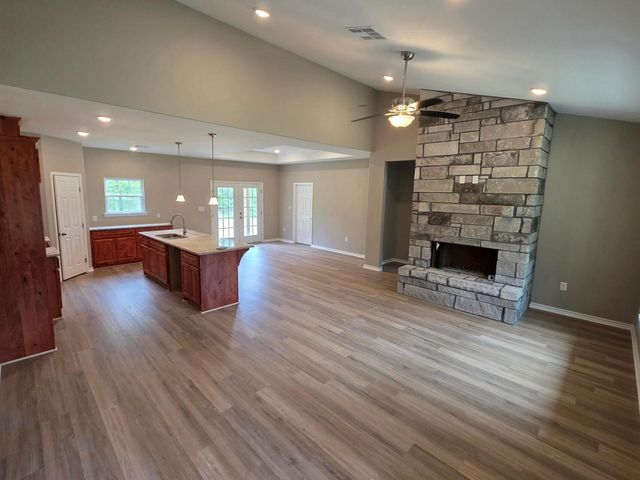 366 Motley Way, Lovelady, TX 75851