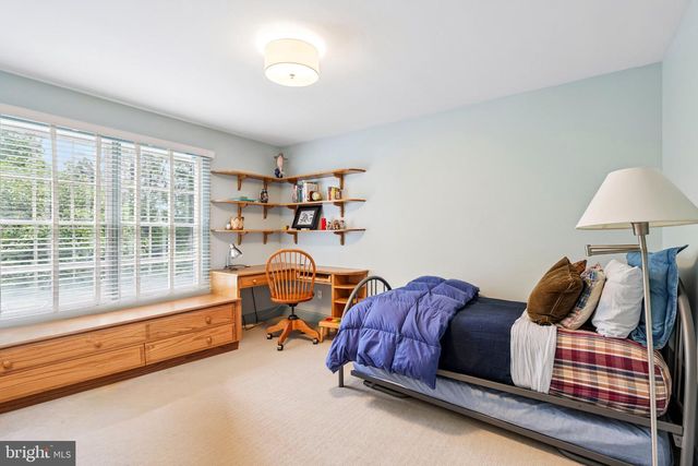 106 CHRISTOPHER DR, Princeton, NJ 08540