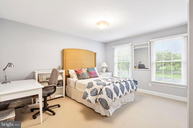 106 CHRISTOPHER DR, Princeton, NJ 08540