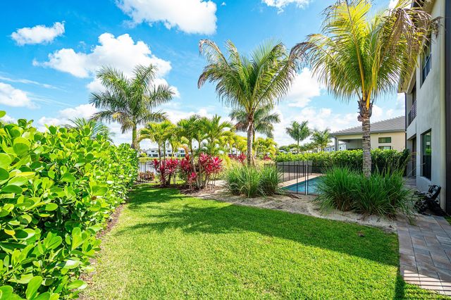 8233 Crystal Downs Avenue, Boca Raton, FL 33434