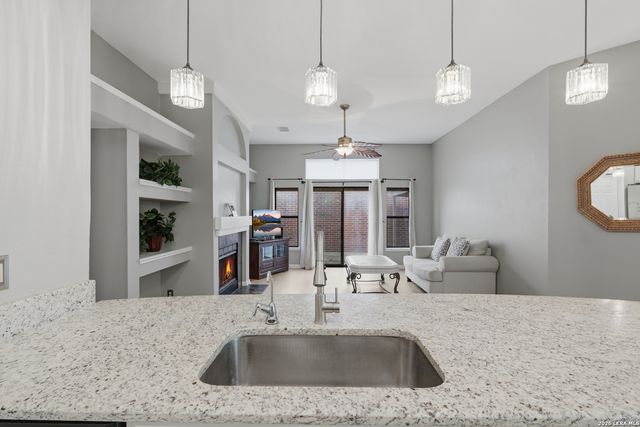 7307 Clipper Oak, San Antonio, TX 78249