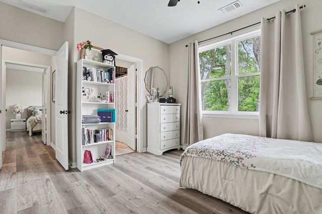 1421 Red Oak Circle, Farmersville, TX 75442