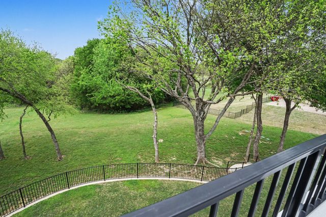 1421 Red Oak Circle, Farmersville, TX 75442