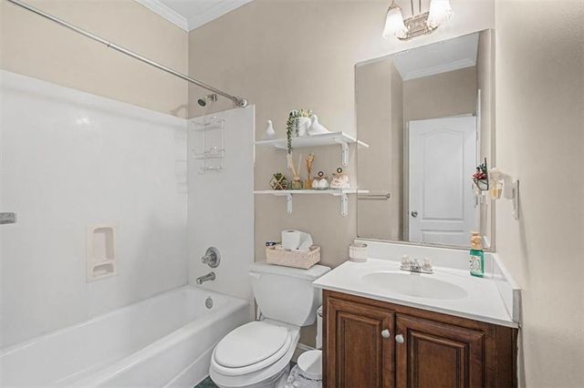 850 Yankton Drive, Lawrenceville, GA 30044