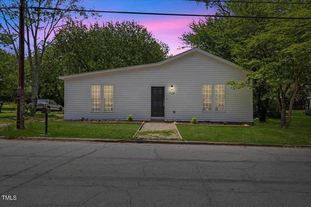 714 Harriett Street, Henderson, NC 27536