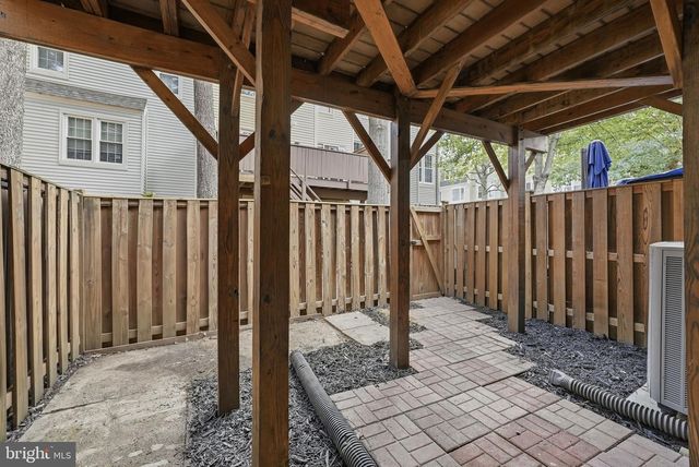 29 FENDALL AVE, Alexandria, VA 22304