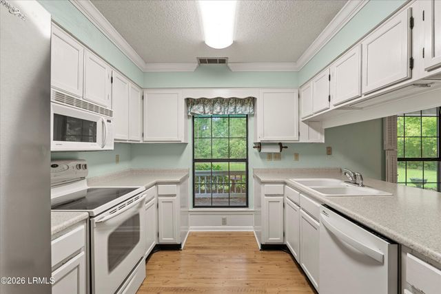 274 Brickyard Point Road, Beaufort, SC 29907
