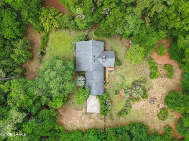 274 Brickyard Point Road, Beaufort, SC 29907