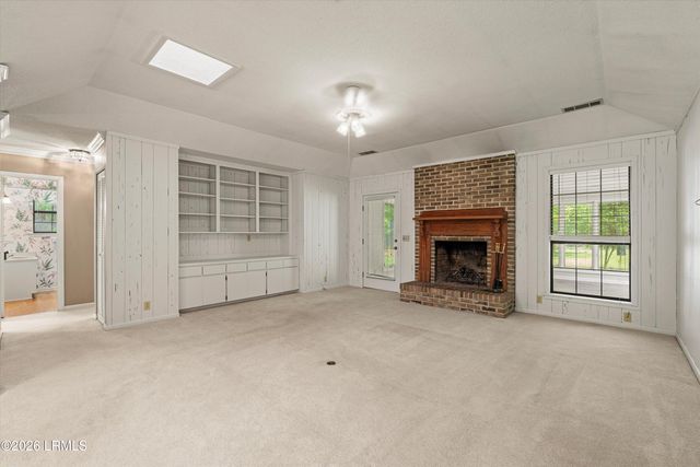274 Brickyard Point Road, Beaufort, SC 29907