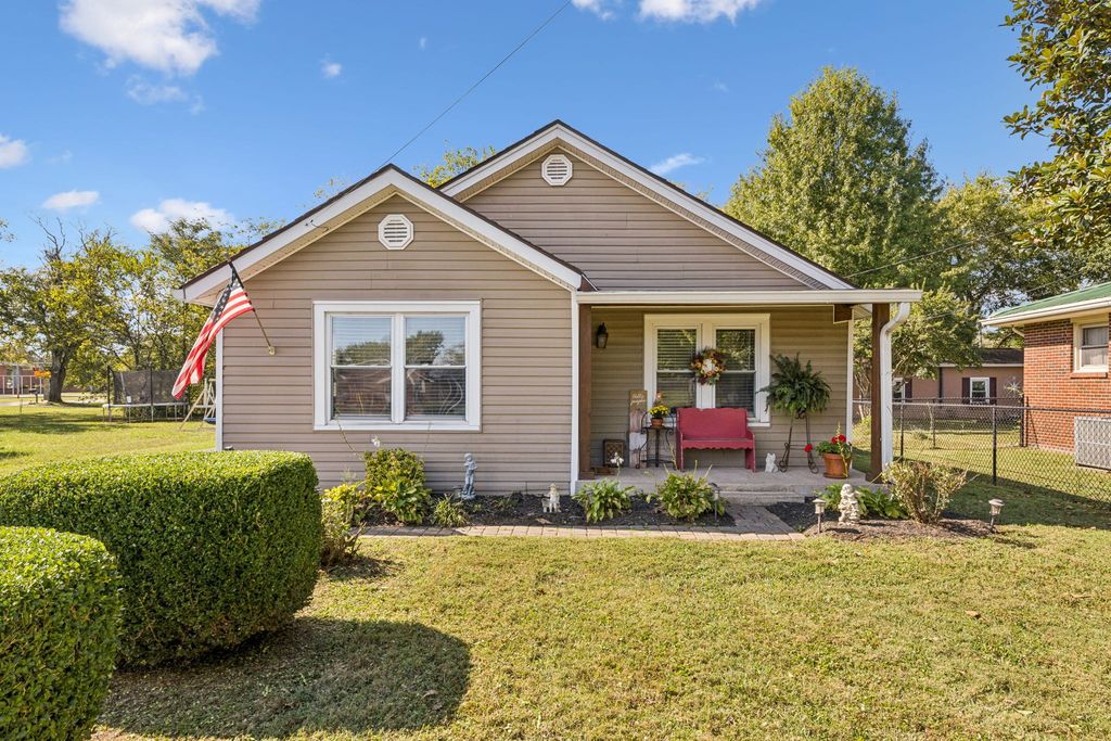 408 Dawson Lane, Lebanon, TN 37087