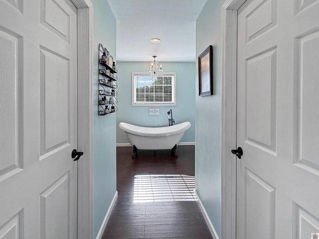 2631 State Route 80 W, Mayfield, KY 42066