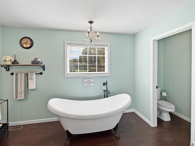 2631 State Route 80 W, Mayfield, KY 42066