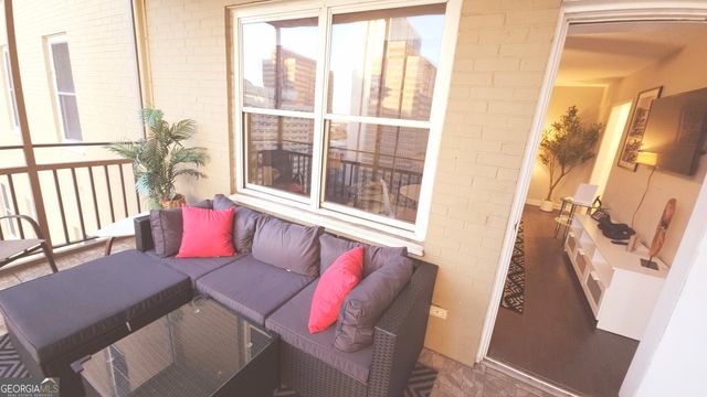 300 W Peachtree Street NE 23 F, Atlanta, GA 30332