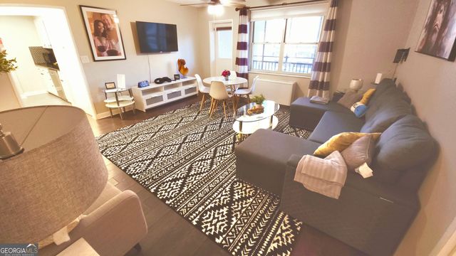 300 W Peachtree Street NE 23 F, Atlanta, GA 30332