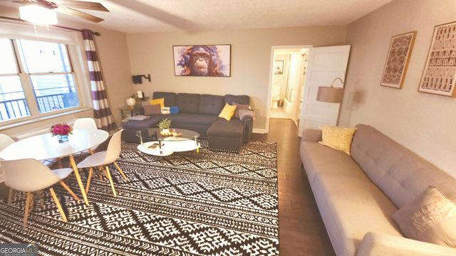 300 W Peachtree Street NE 23 F, Atlanta, GA 30332