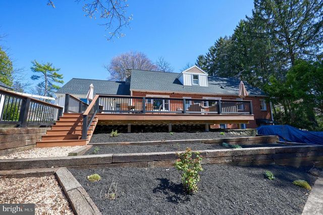 1859 NEW HOLLAND PIKE, Lancaster, PA 17601