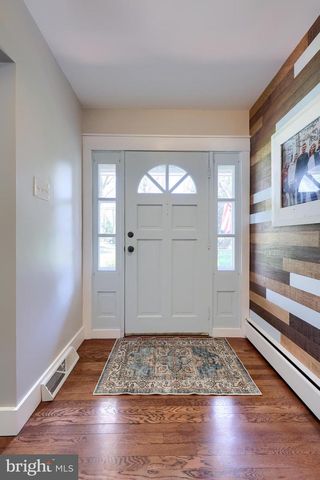 1859 NEW HOLLAND PIKE, Lancaster, PA 17601