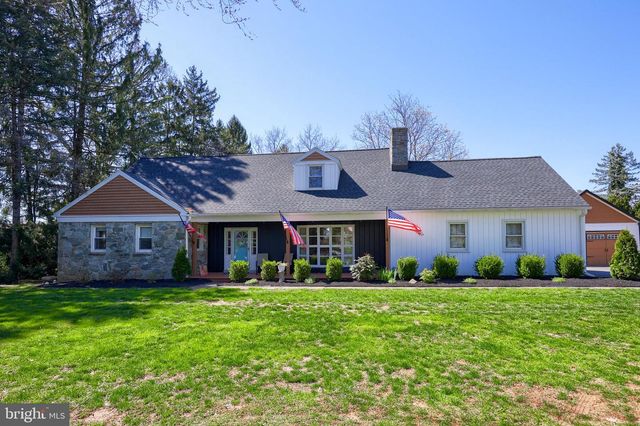 1859 NEW HOLLAND PIKE, Lancaster, PA 17601