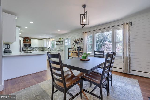 1859 NEW HOLLAND PIKE, Lancaster, PA 17601