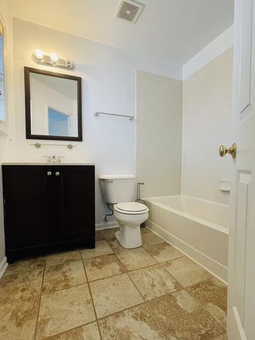 2813 Powell Court, Naperville, IL 60563