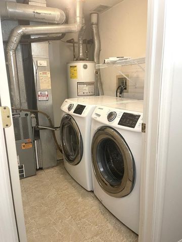 2813 Powell Court, Naperville, IL 60563